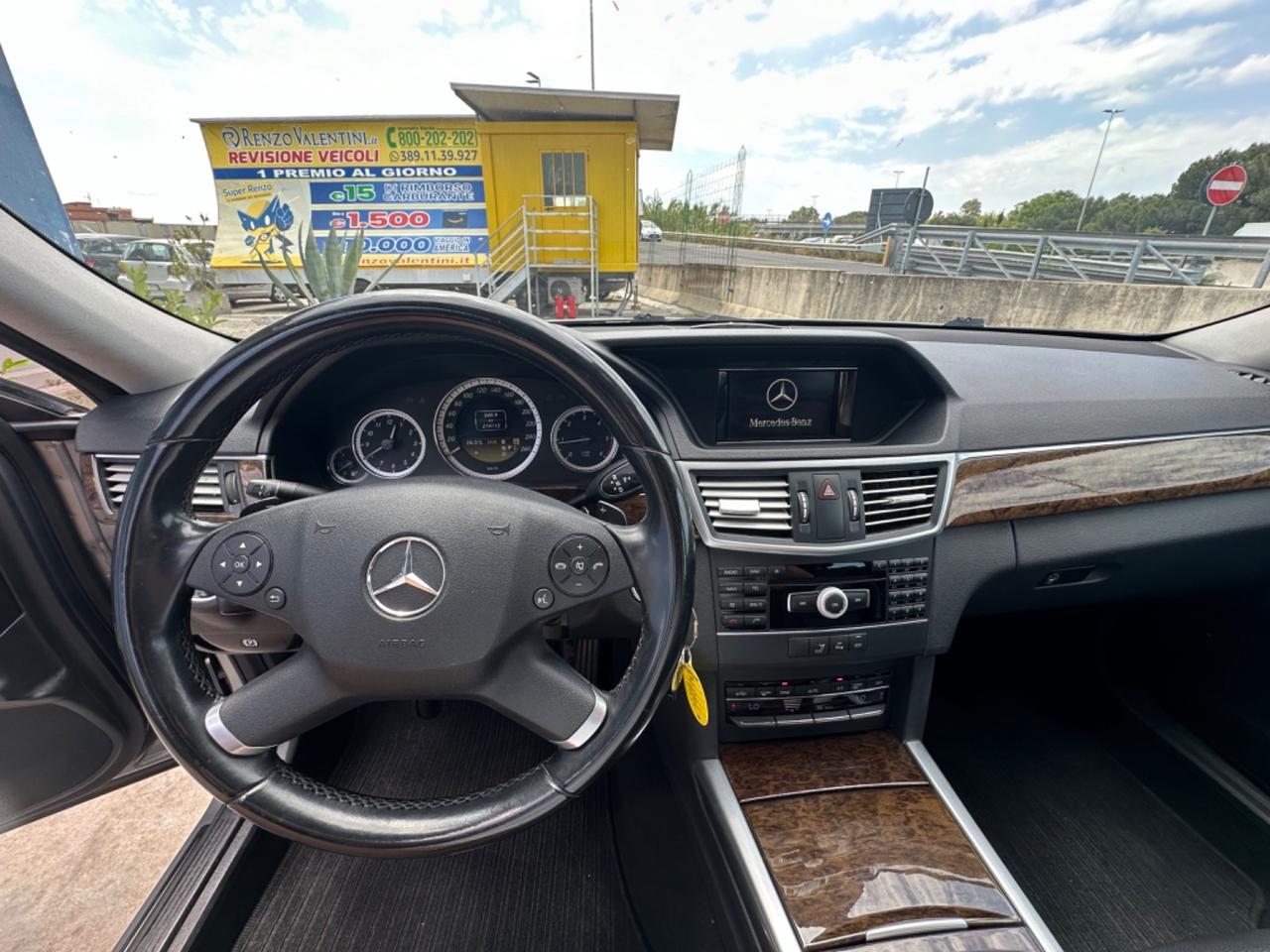 Mercedes-benz E 220 Cdi BlueEFFICIENCY Executive unipro