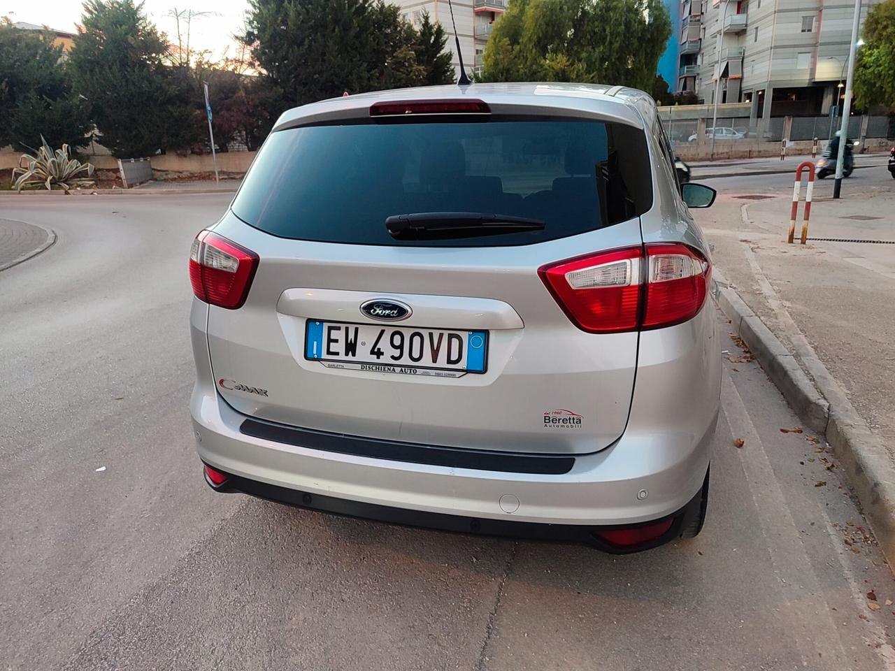 Ford C-Max 1.6 TDCi 115CV Titanium SUPER FULL!!