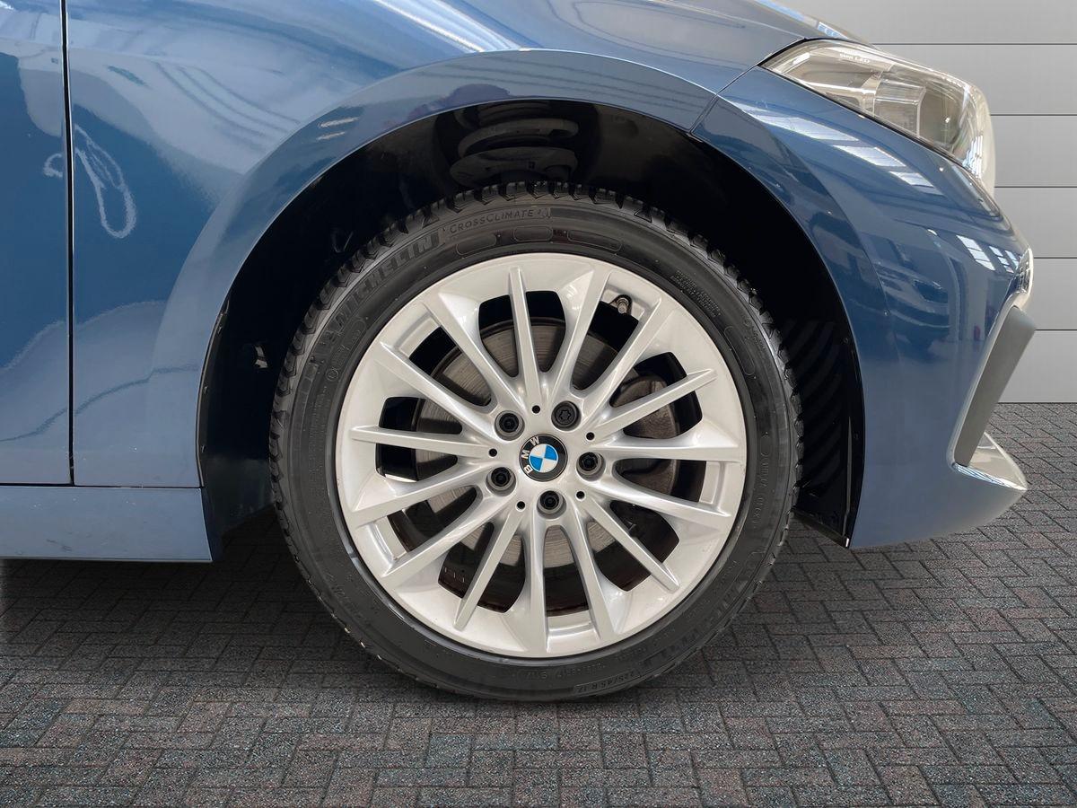 BMW Serie 1 F40 - 116d Business Advantage auto