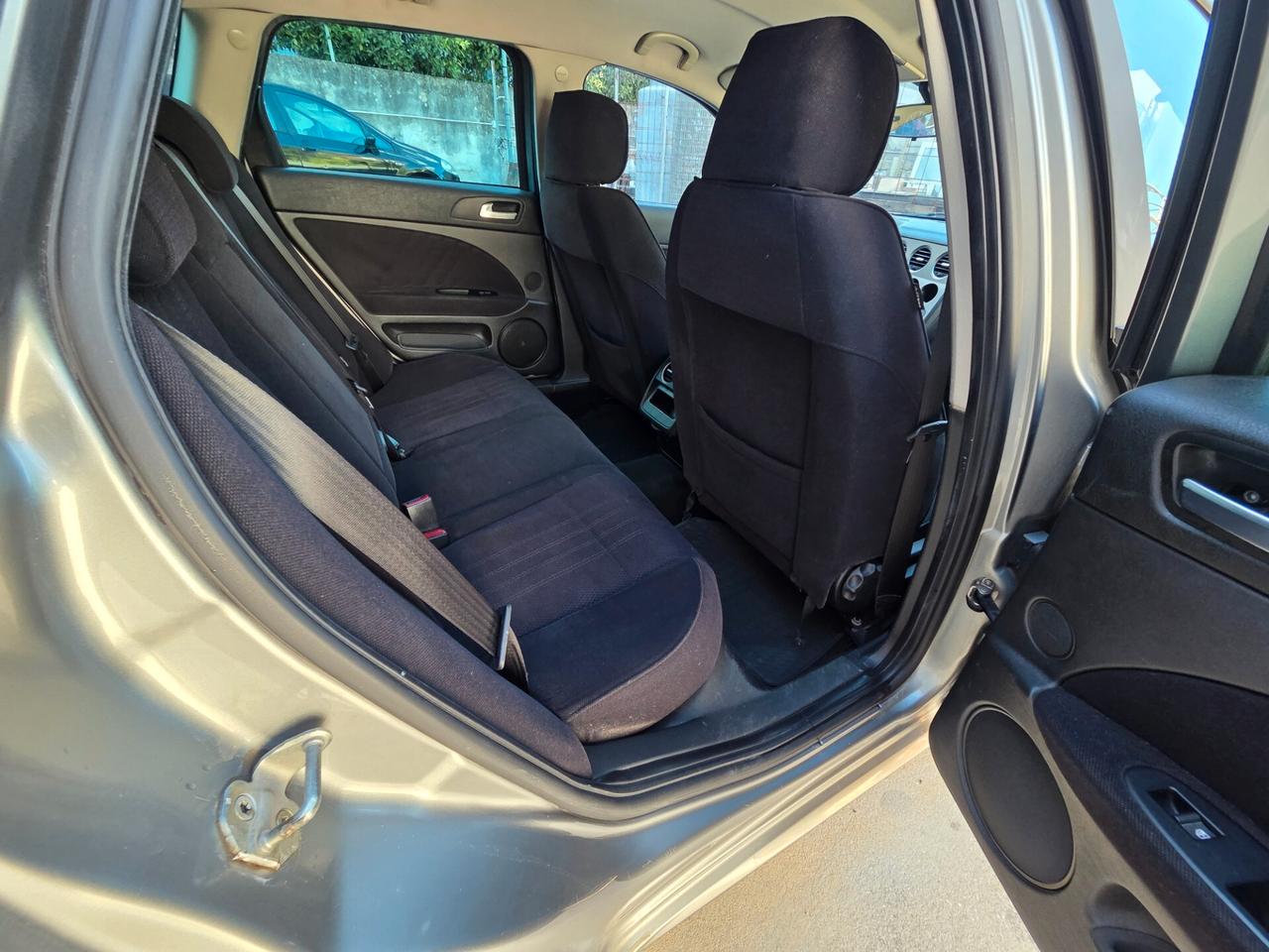 Alfa Romeo 159 1.9 JTDm Sportwagon Progression