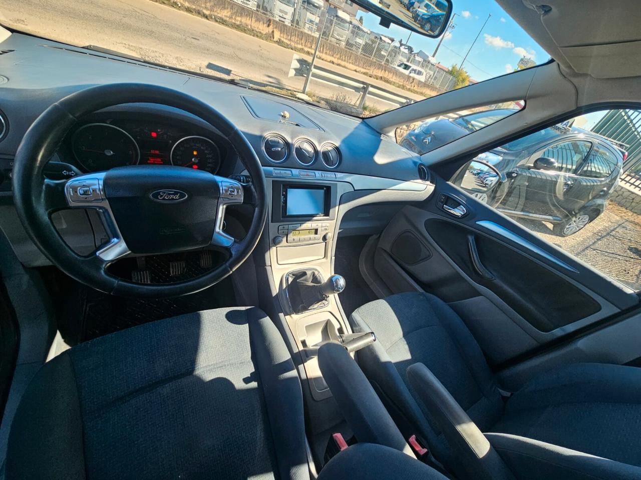 Ford Galaxy 1.8 TDCi 125 CV 7 POSTI