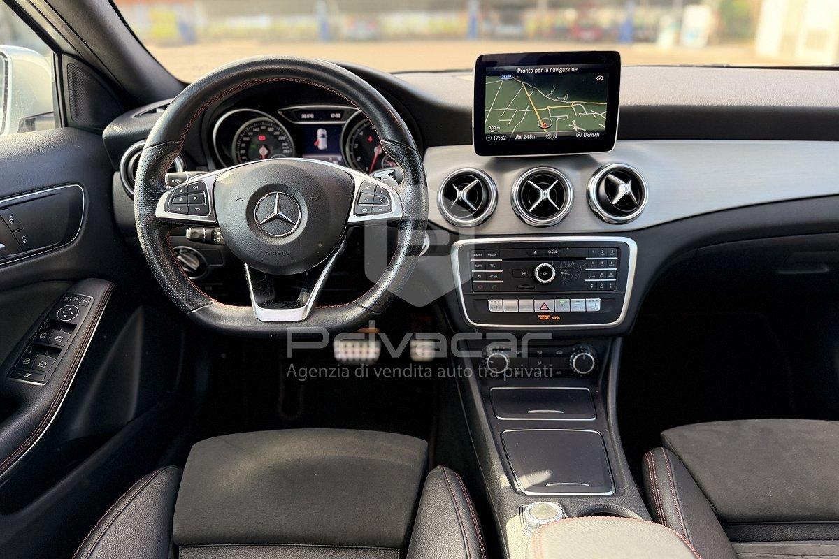 MERCEDES GLA 200 Sport
