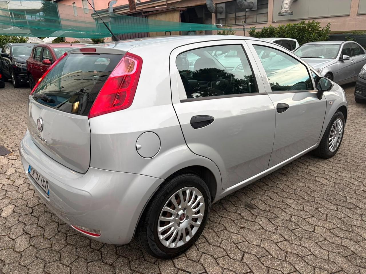 Fiat Punto 1.3 MJT II S&S 85 CV 5 porte ECO Street*EURO5B*NEOPATENTATI