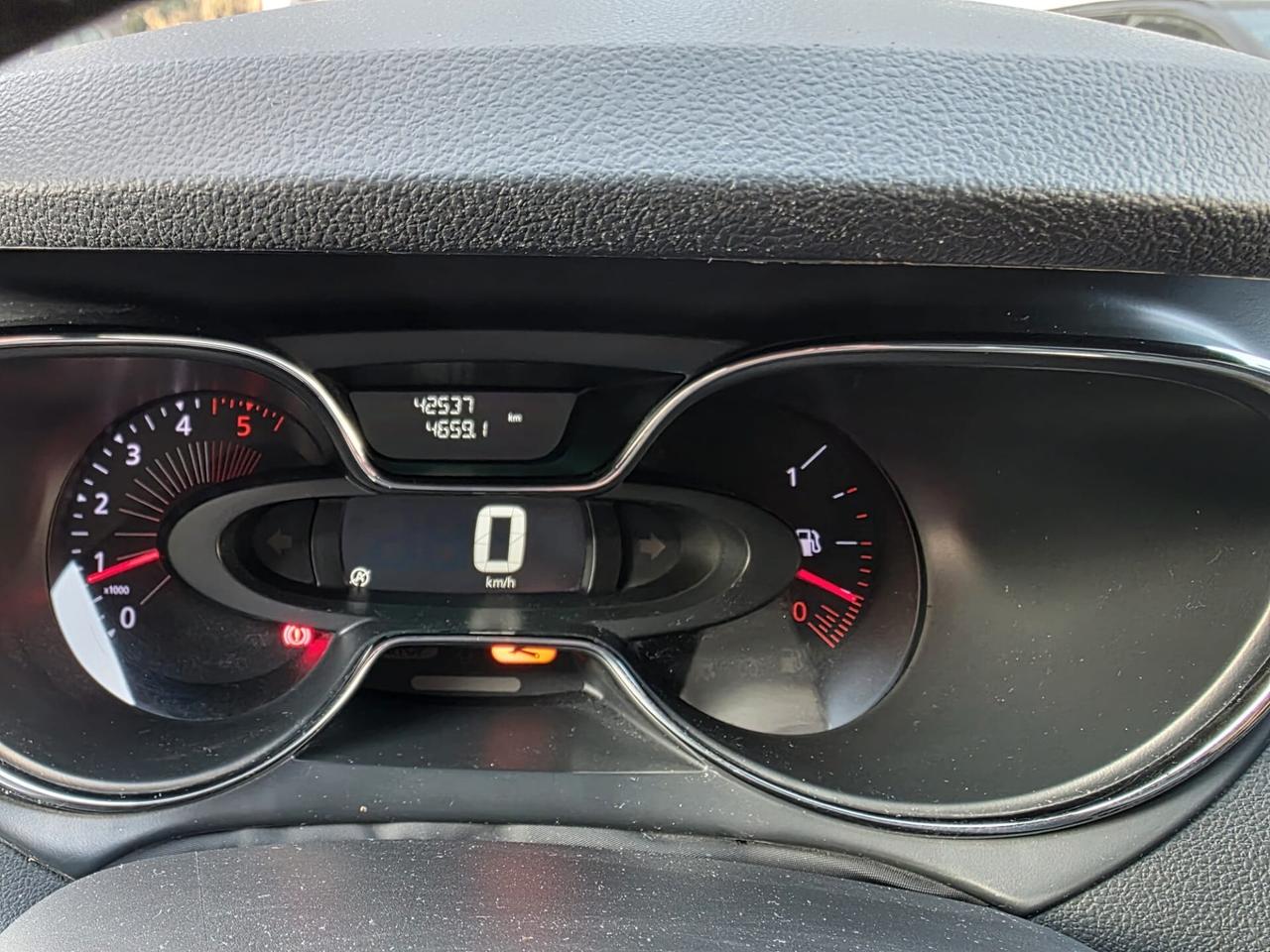 Renault Captur dCi 8V 90 CV EDC Start&Stop Energy Intens