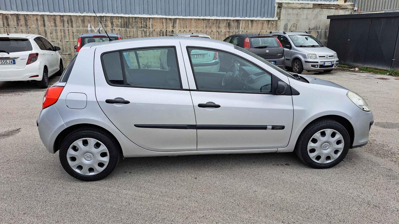 Renault Clio 1.5 dCi 70CV