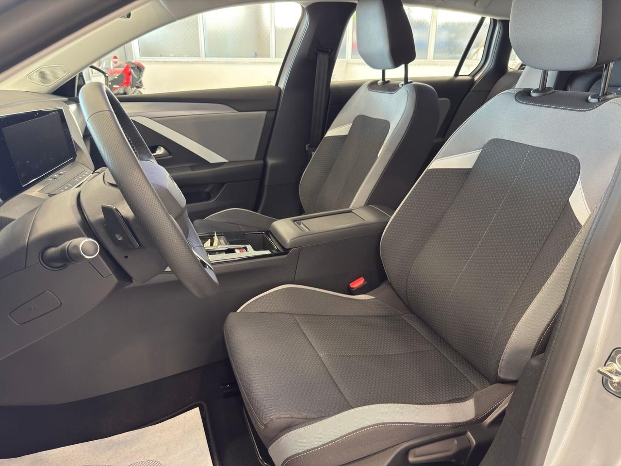 Opel Astra 1.5 Turbo Diesel 130 CV AT8 Sports Tourer Edition