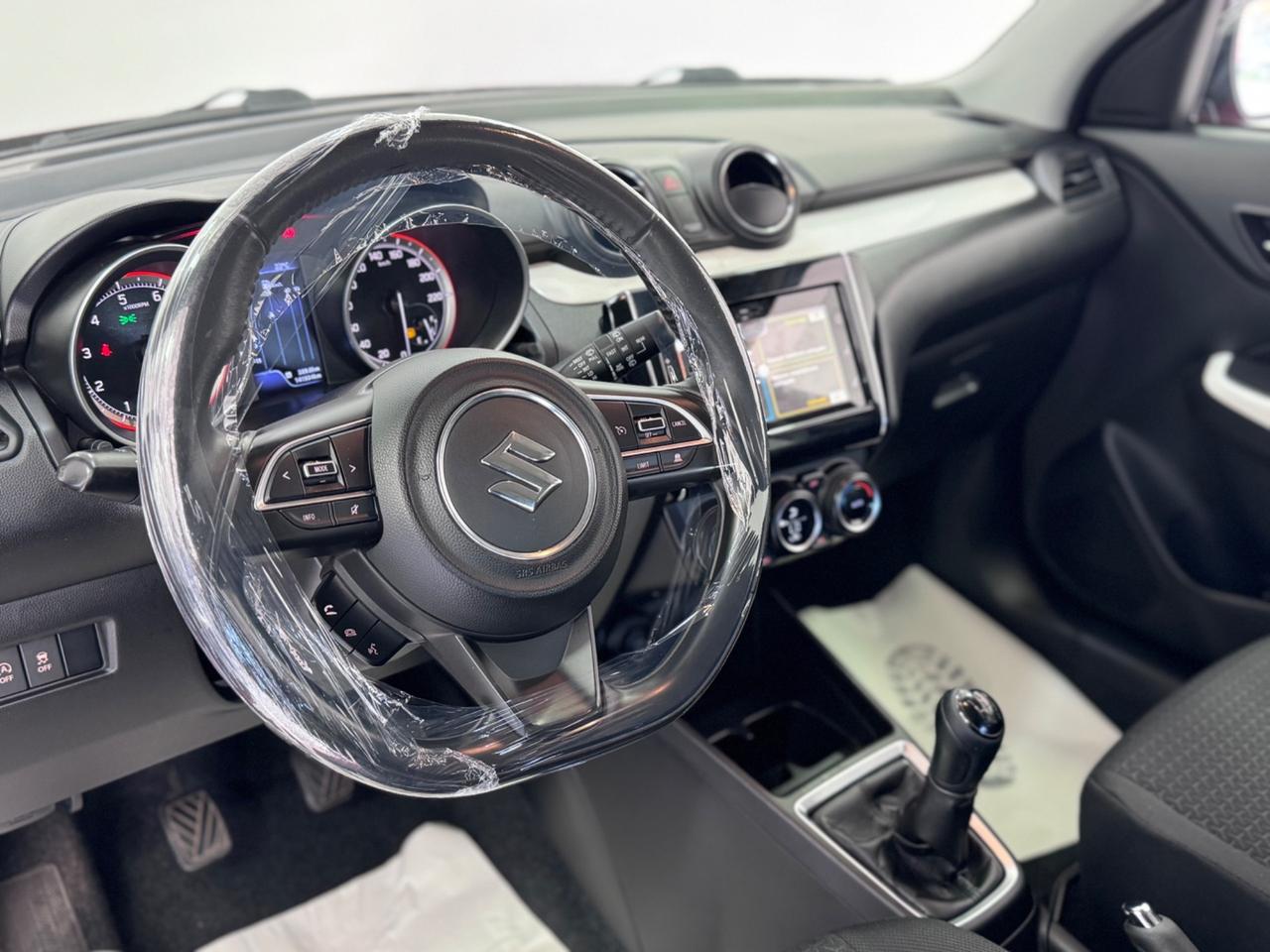 Suzuki Swift 1.2 Hybrid Cool
