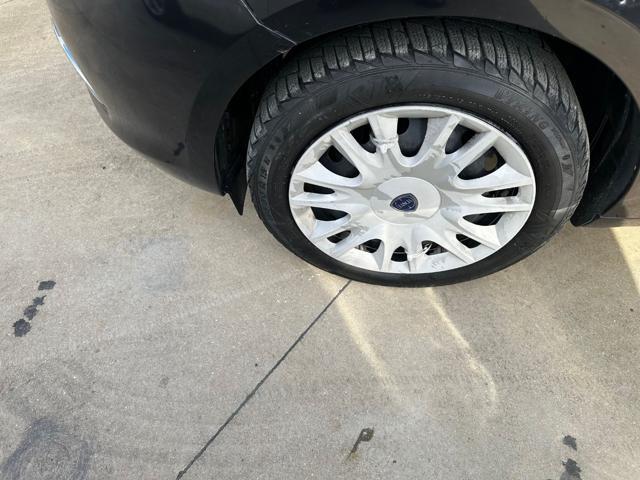 LANCIA Ypsilon 1.2 5p.S&S Gold Imp.Gpl nuovo