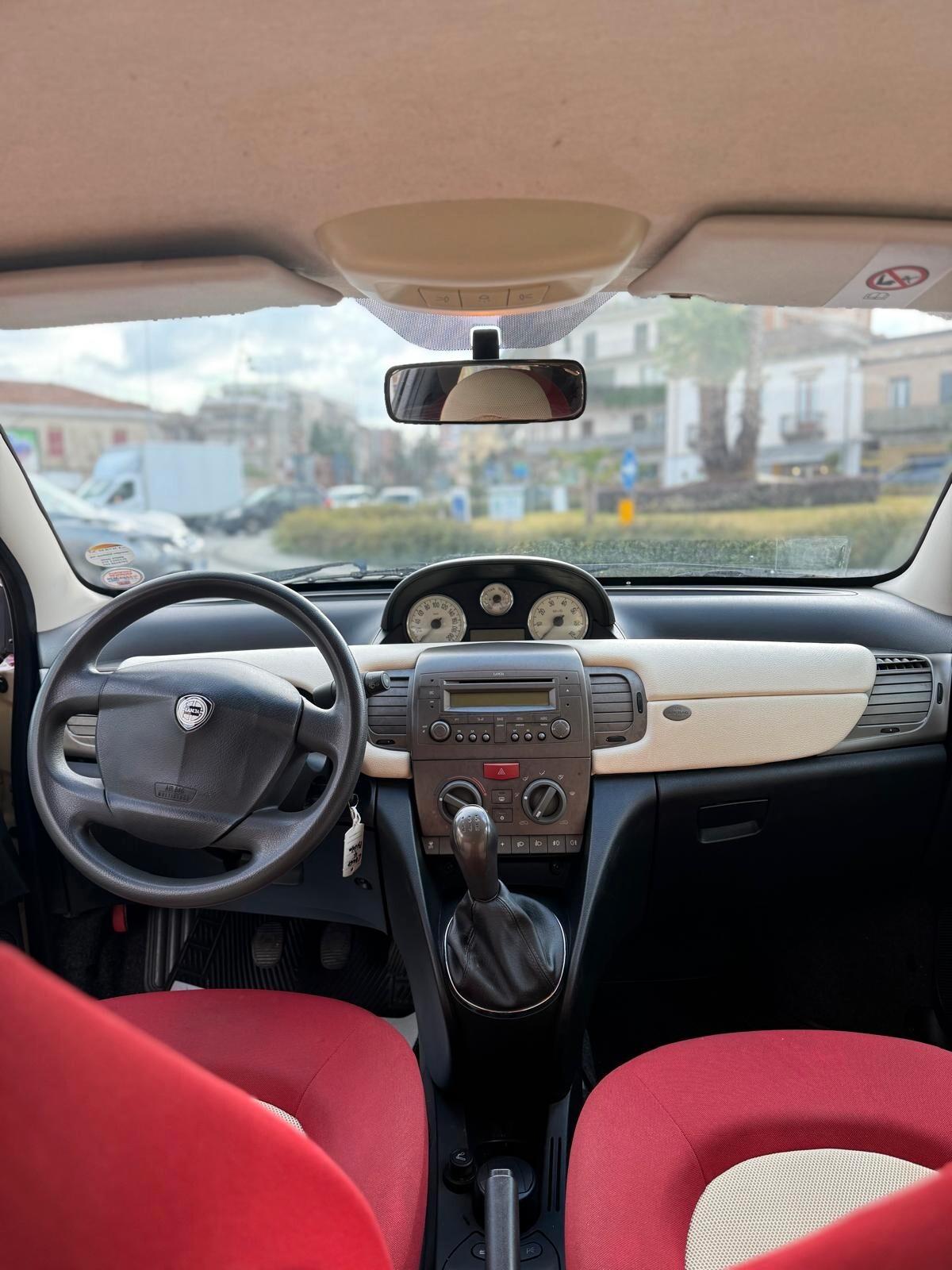 Lancia Ypsilon 1.3 Multijet 16V Platino