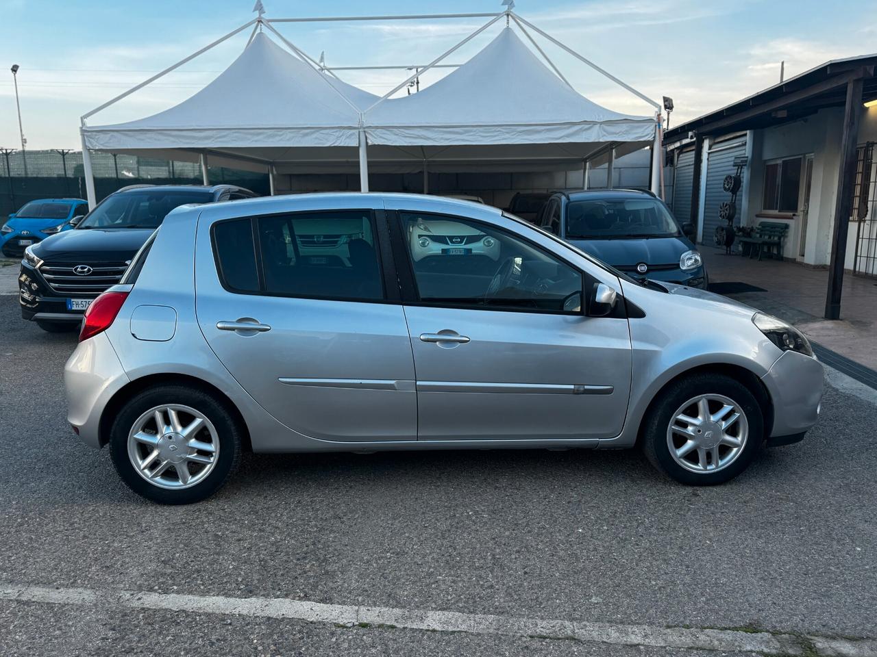 Renault Clio 1.5 dCi 90CV Dynamique - 2011