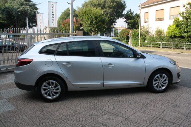 RENAULT Megane 1.6 SporTour Limited