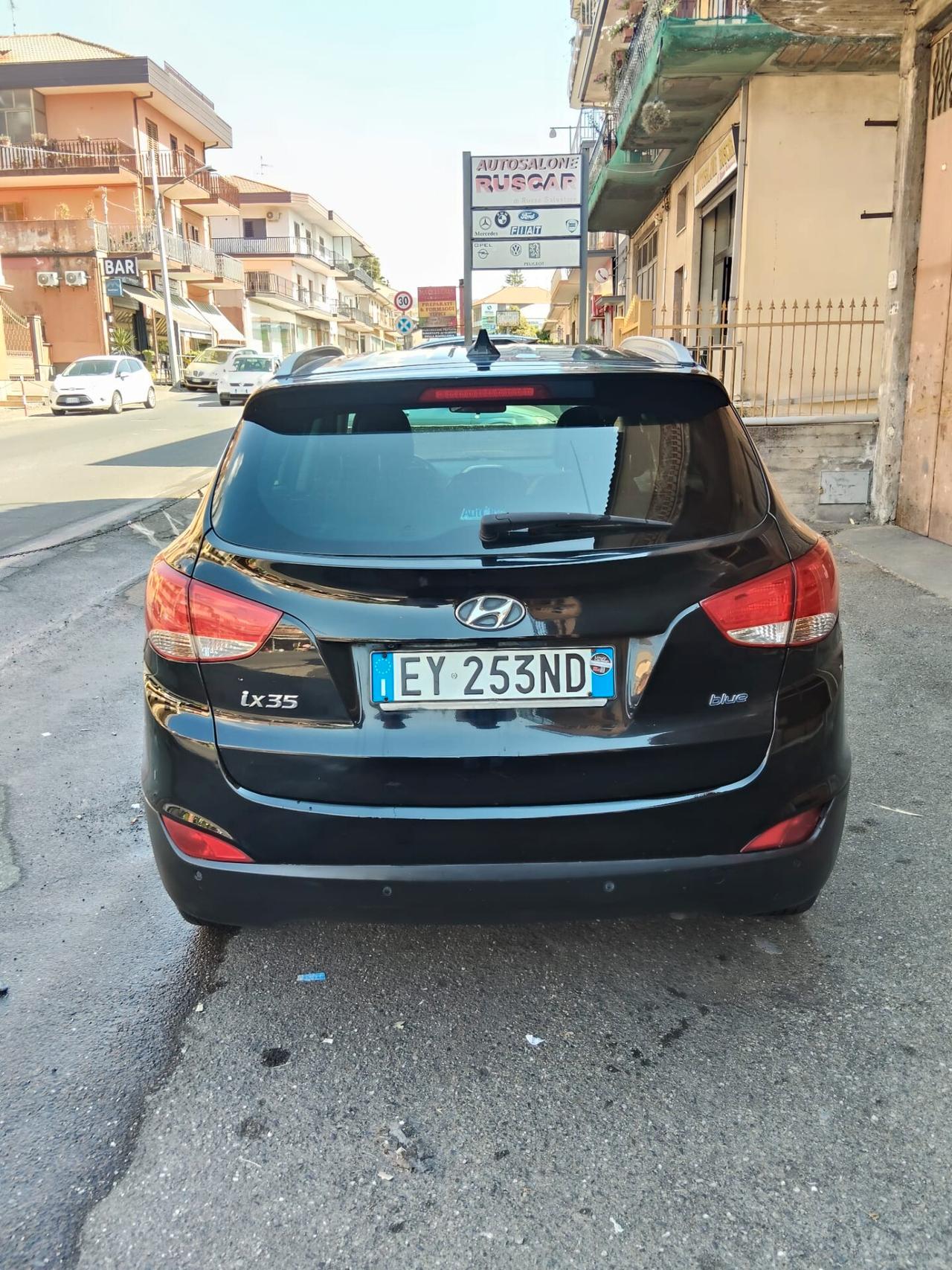 Hyundai iX35 1.7 CRDi 2WD Xpossible