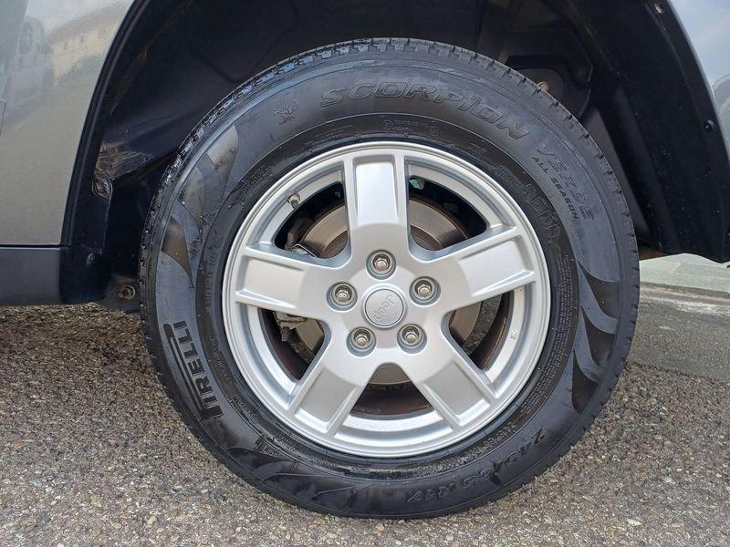 Jeep Grand Cherokee Grand Cherokee 3.0 V6 crd Laredo auto - GARANZIA