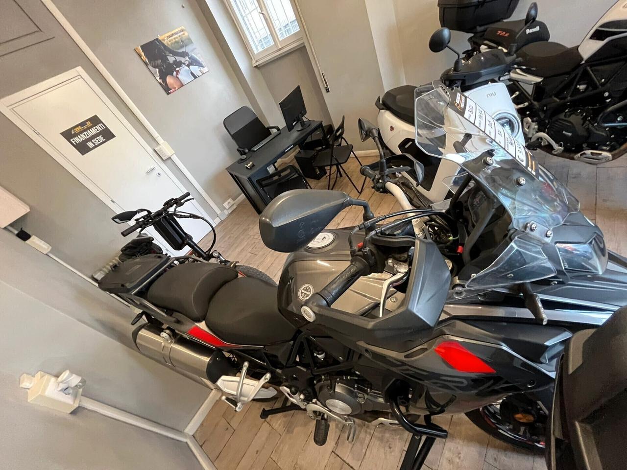 BENELLI TRK 502 - COME NUOVA