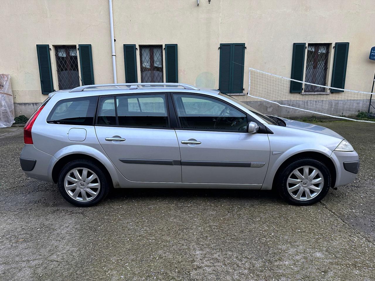 Renault Megane Mégane 1.6 16V Grandtour Luxe