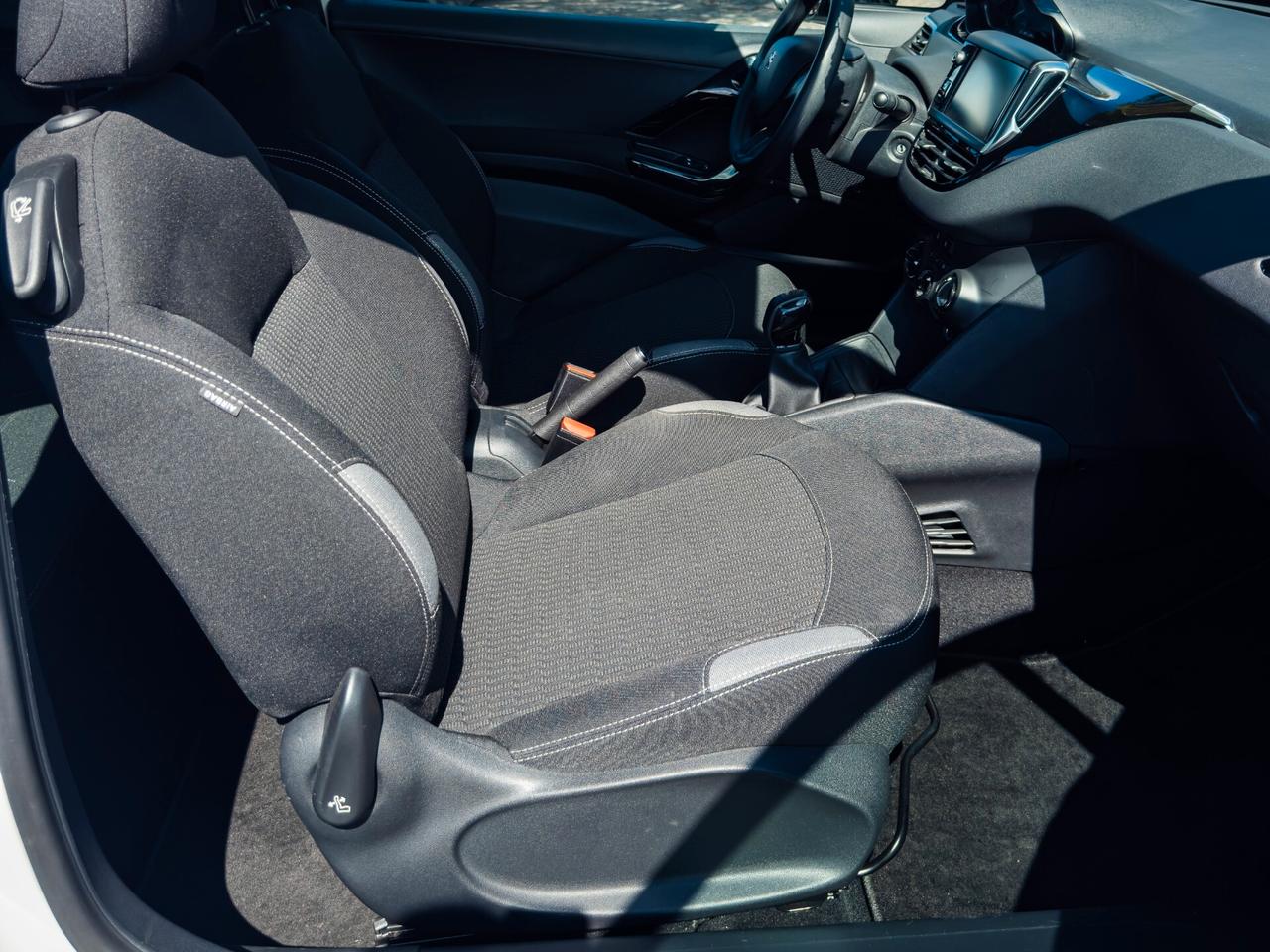 Peugeot 208 1.6 BlueHDi 75 CV Active - 2016