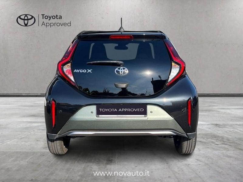 Toyota Aygo X 1.0B (72 CV) Lounge S-CVT
