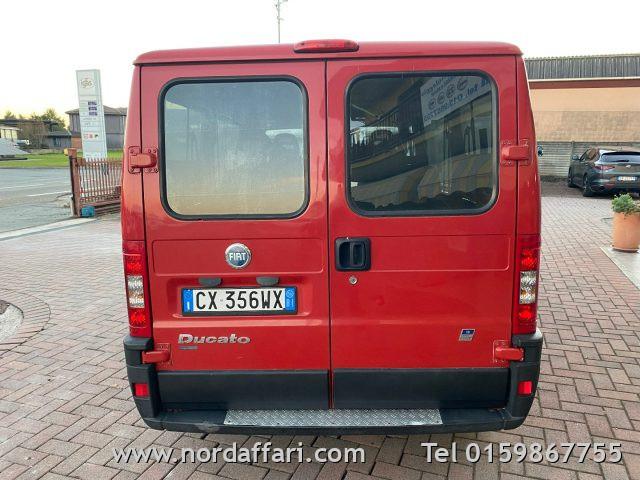 FIAT Ducato 11 2.3 JTD110 CV Combi 9 POSTI