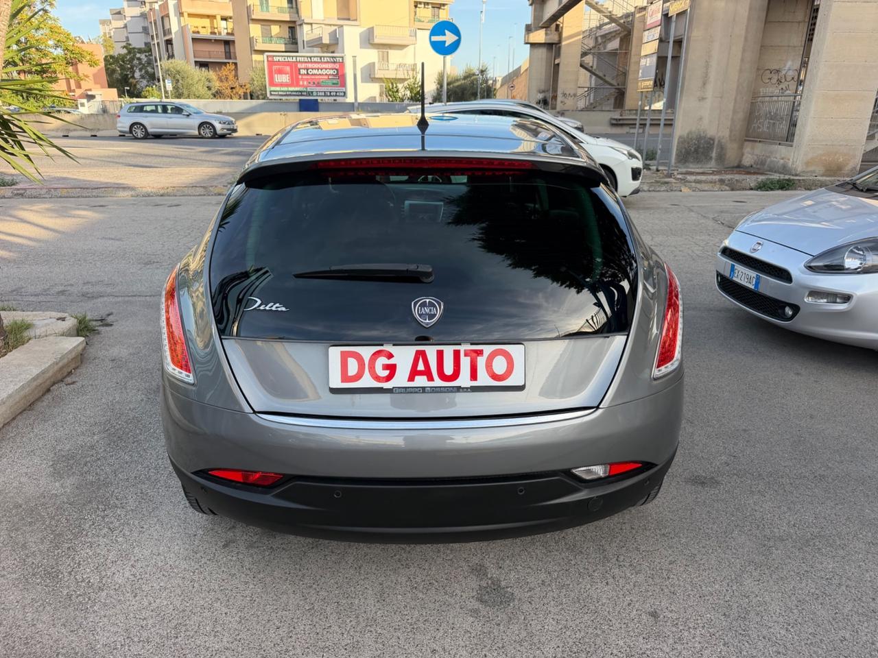 Lancia Delta 1.6 MJT 120 cv 2012 90.000 km