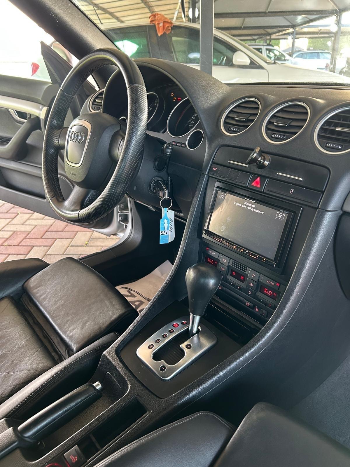 Audi A4 Cabriolet 2.0 16V TFSI