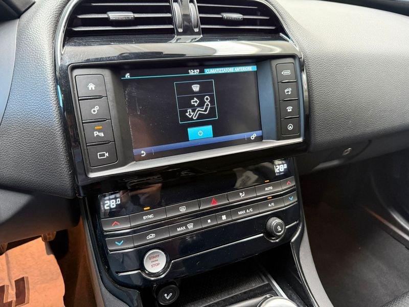 Jaguar XE JAGUAR XE 2.0 D 180cv 6m - PURE BUSINESS EDITION -