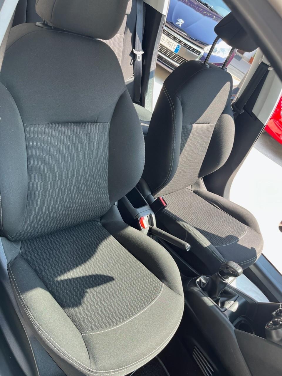Peugeot 208 PureTech 82 5p. GPL Active