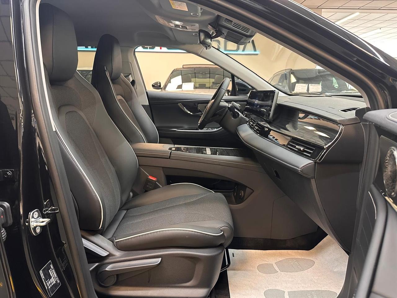 Omoda Omoda 5 EV Omoda 5 Comfort 61,1 kWh