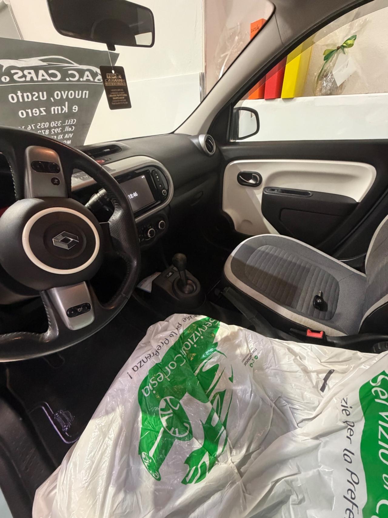 Renault Twingo SCe Stop&Start La Parisienne