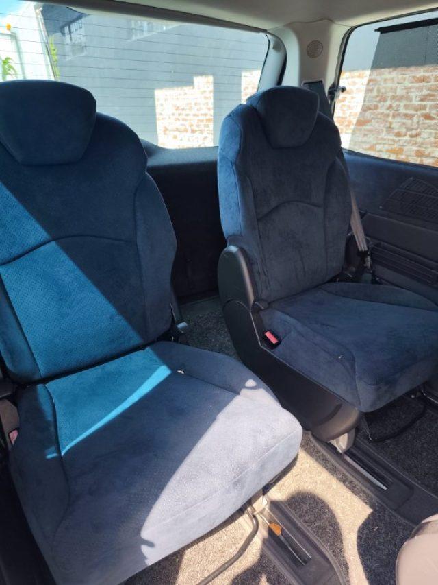 LANCIA Phedra 2.2 JTD