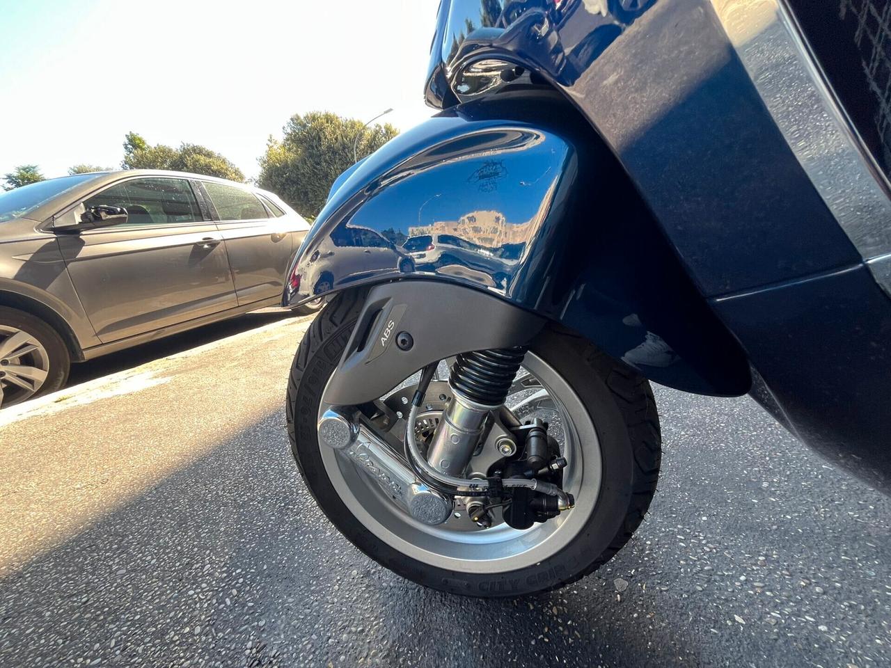 Piaggio Vespa 125 Primavera