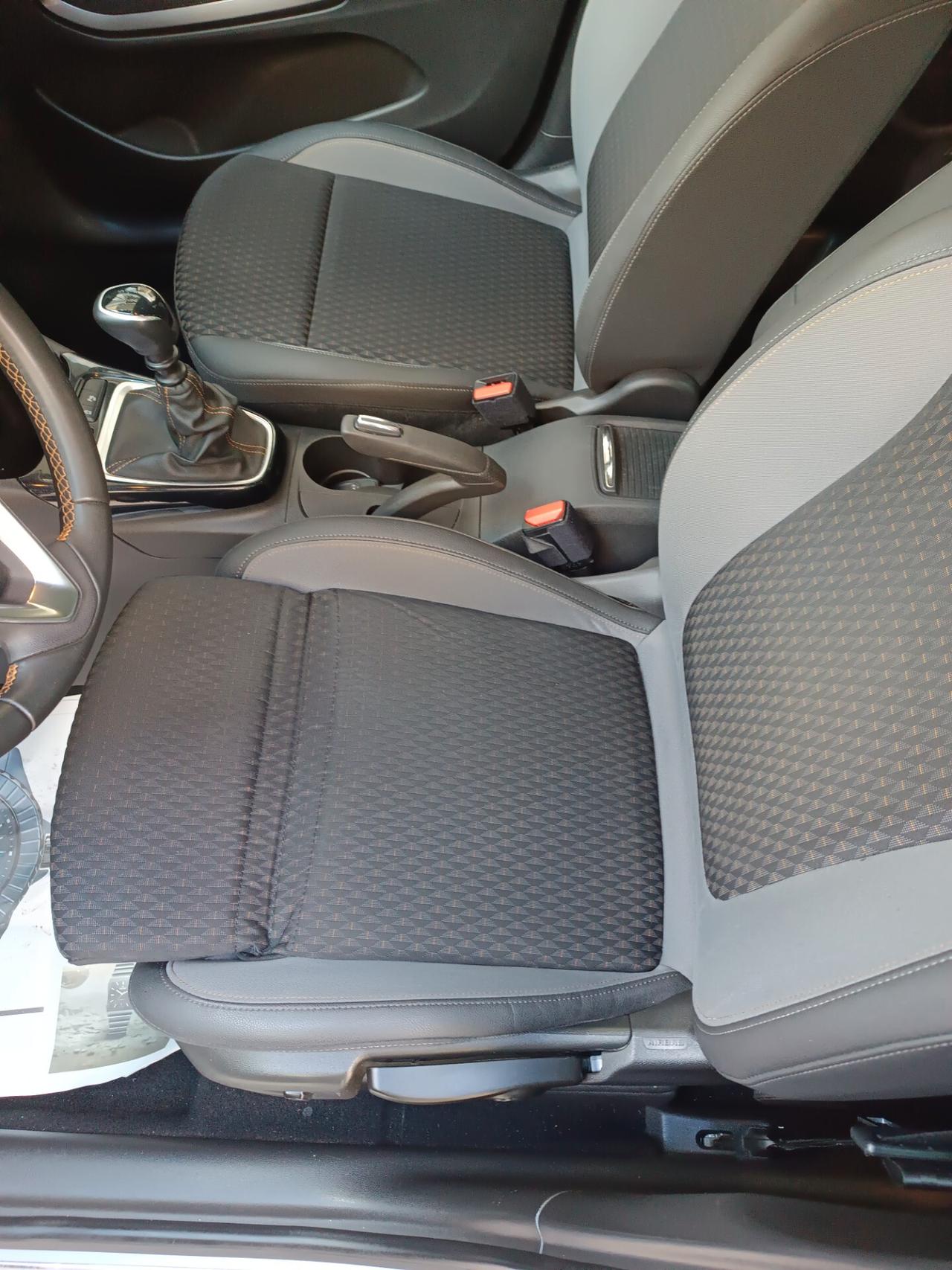 Opel Crossland X 1.5 D 102 CV Ultimate Navi Camera Full