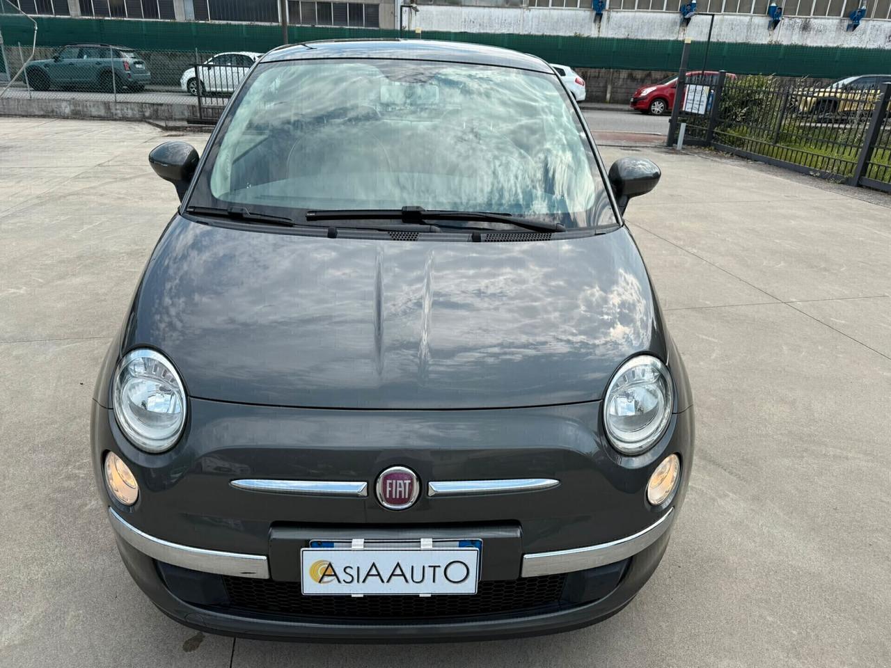 FIAT 500 1.2 Lounge neo-patentati