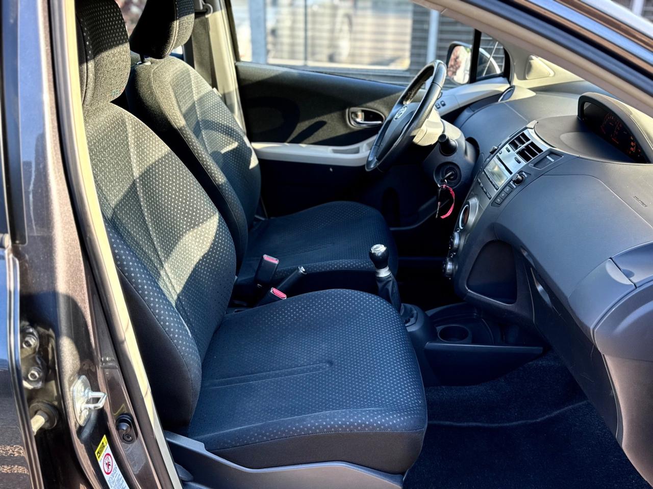 Toyota Yaris 1.0 Benzina 69cv 2010 90.000km