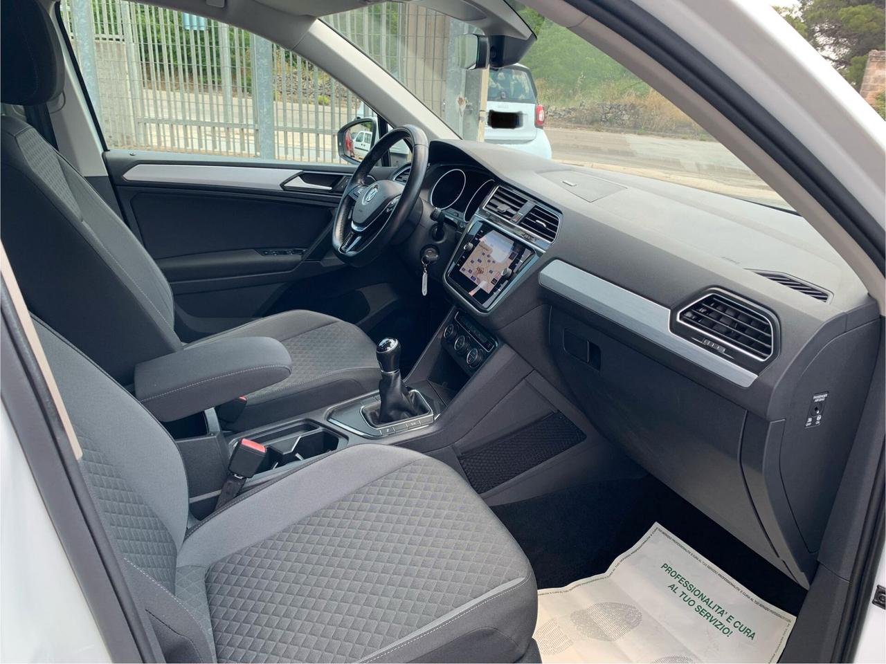 VW Tiguan 1.6 TDI Business !!! NEW NEOPATENTATI OK !!!