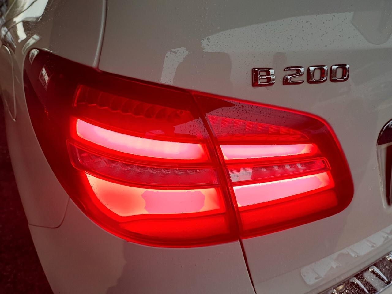 Mercedes-benz B 200 CDI Automatic Executive