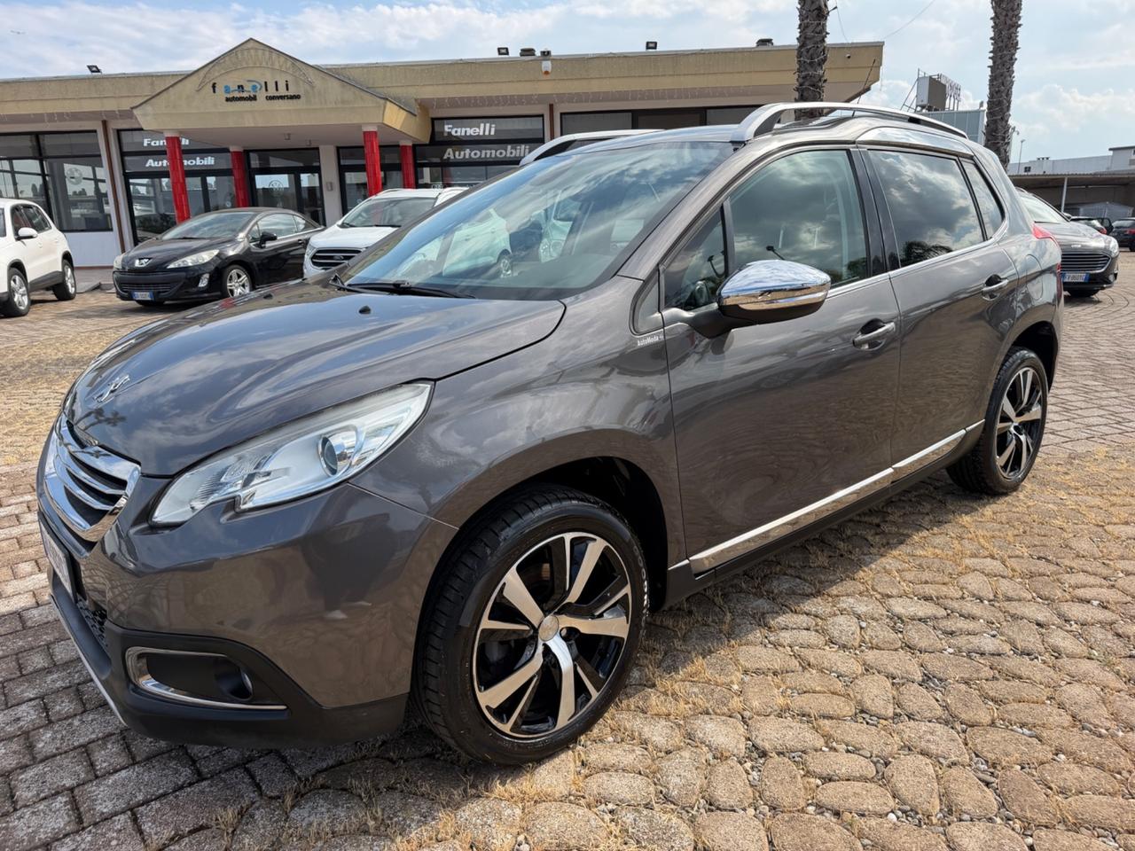 Peugeot 2008 BlueHDi 120 S&S Allure