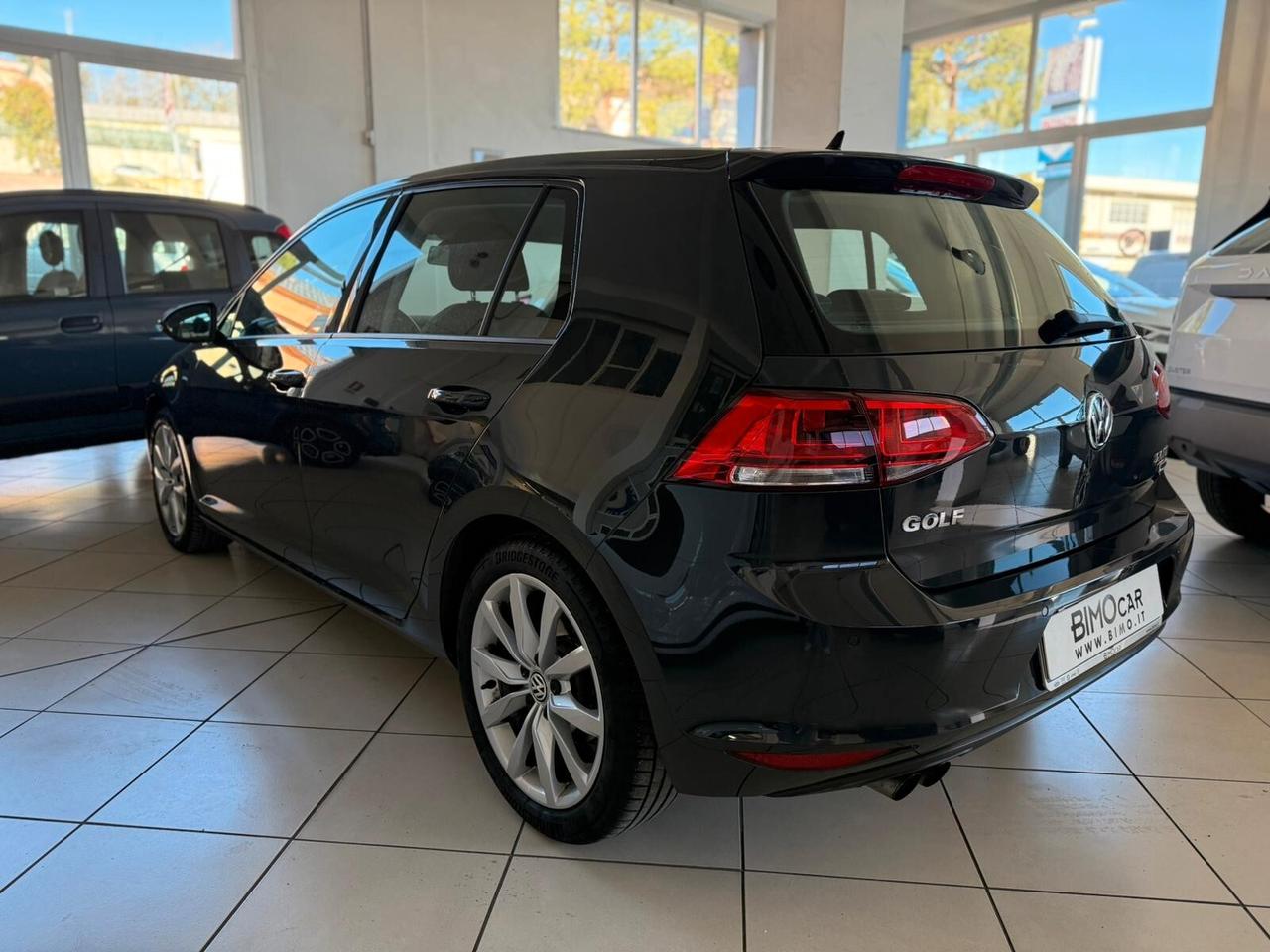 Volkswagen Golf 2.0 TDI 5p. Highline BlueMotion Technology