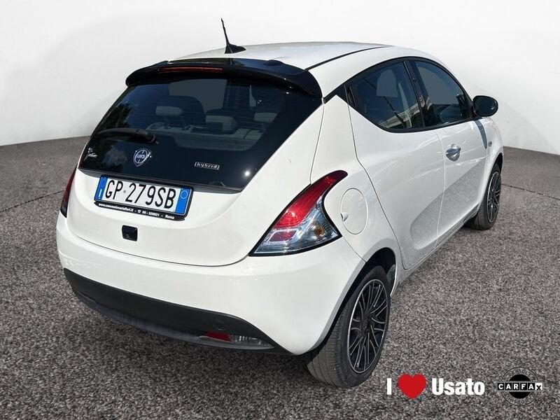 Lancia Ypsilon NUOVA My23 1.0 Firefly 70 CvStart&Stop Hybrid Gold
