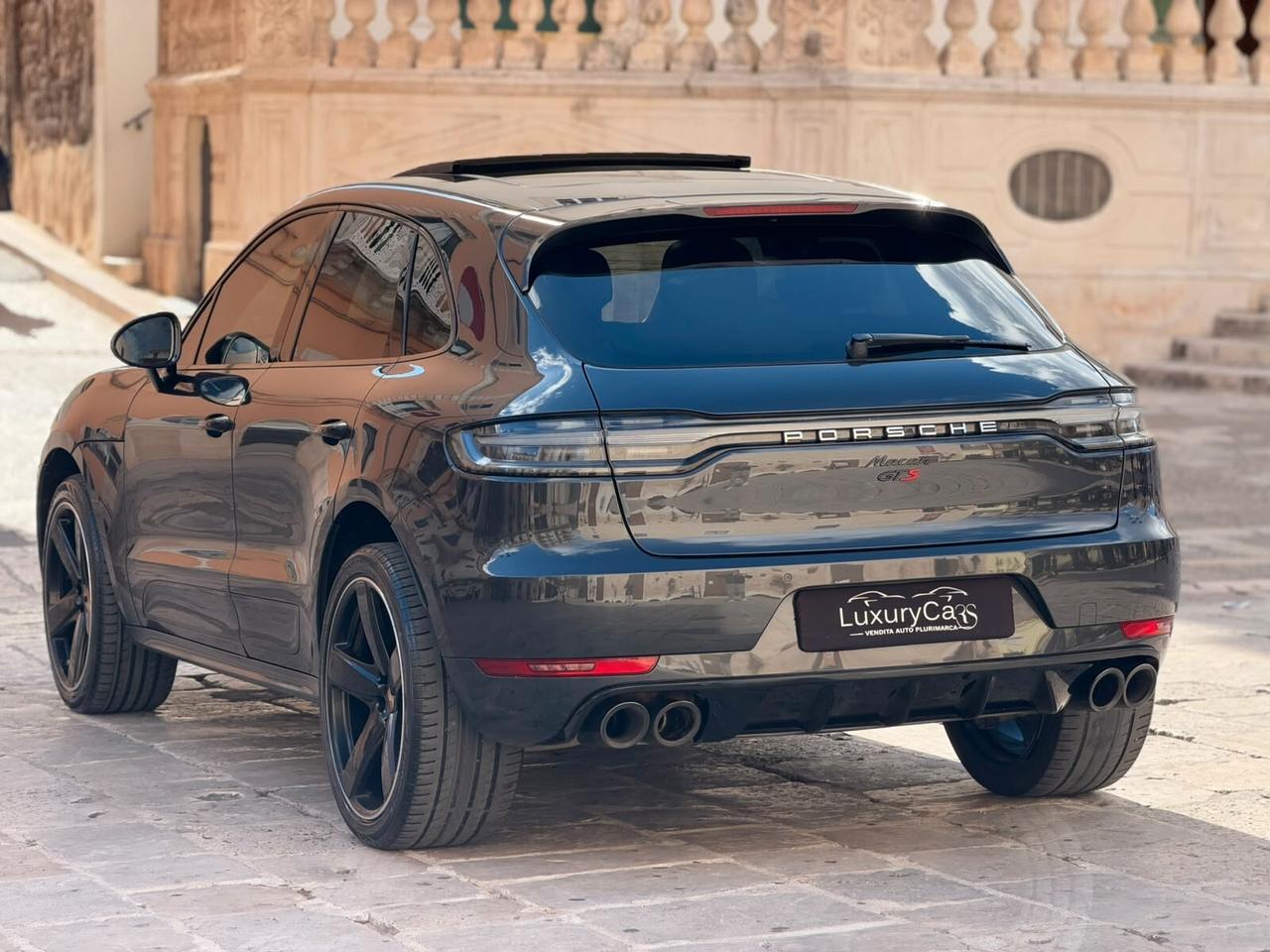 Porsche Macan 2.0 245 cv TURBO DESIGN TETTO SCARICHI