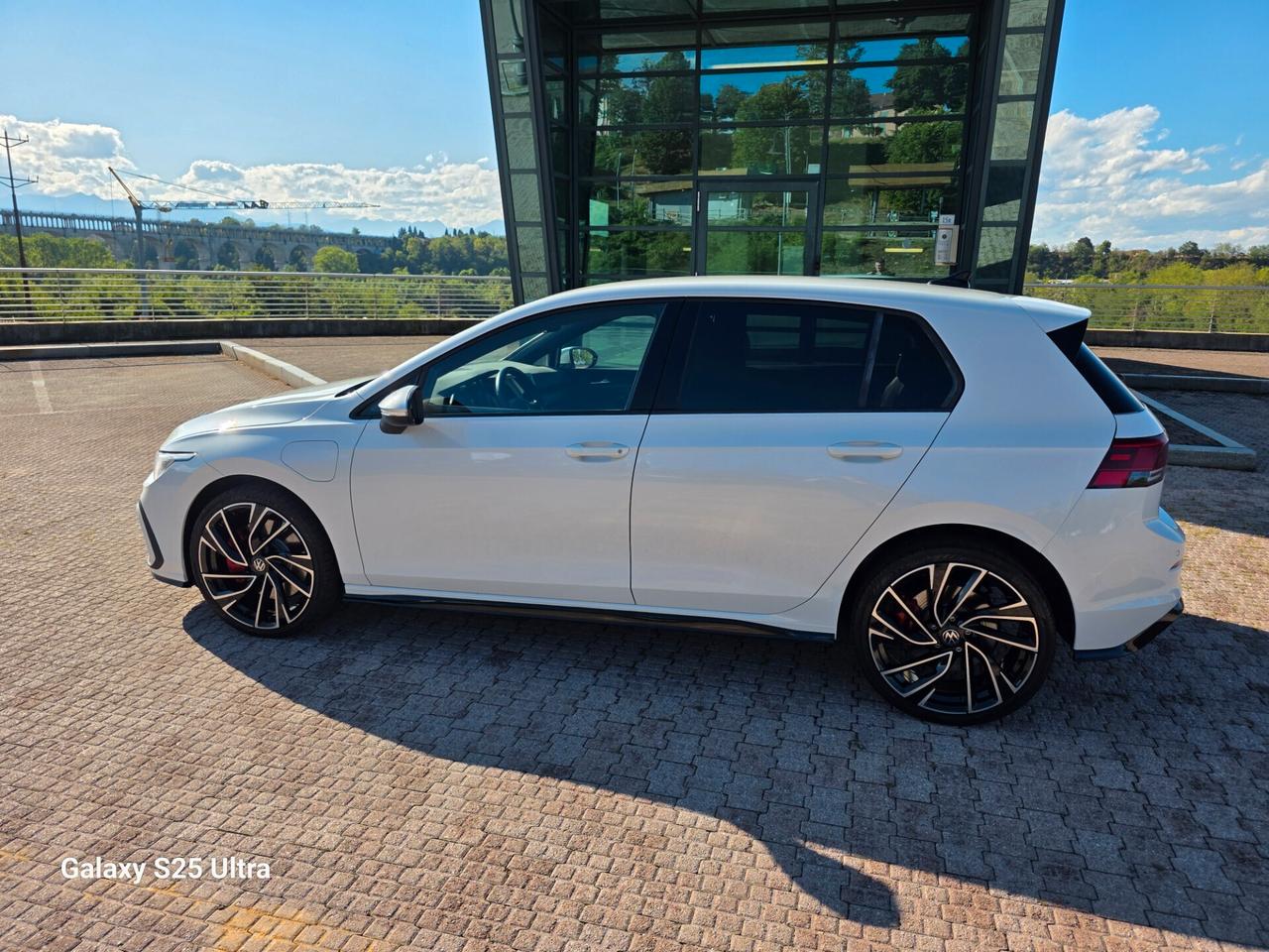 Volkswagen Golf GTE HYBRID elettrica/benzina