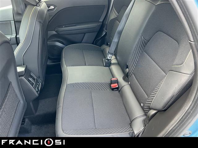 RENAULT Symbioz 1.6 E-Tech full hybrid Iconic 145cv auto