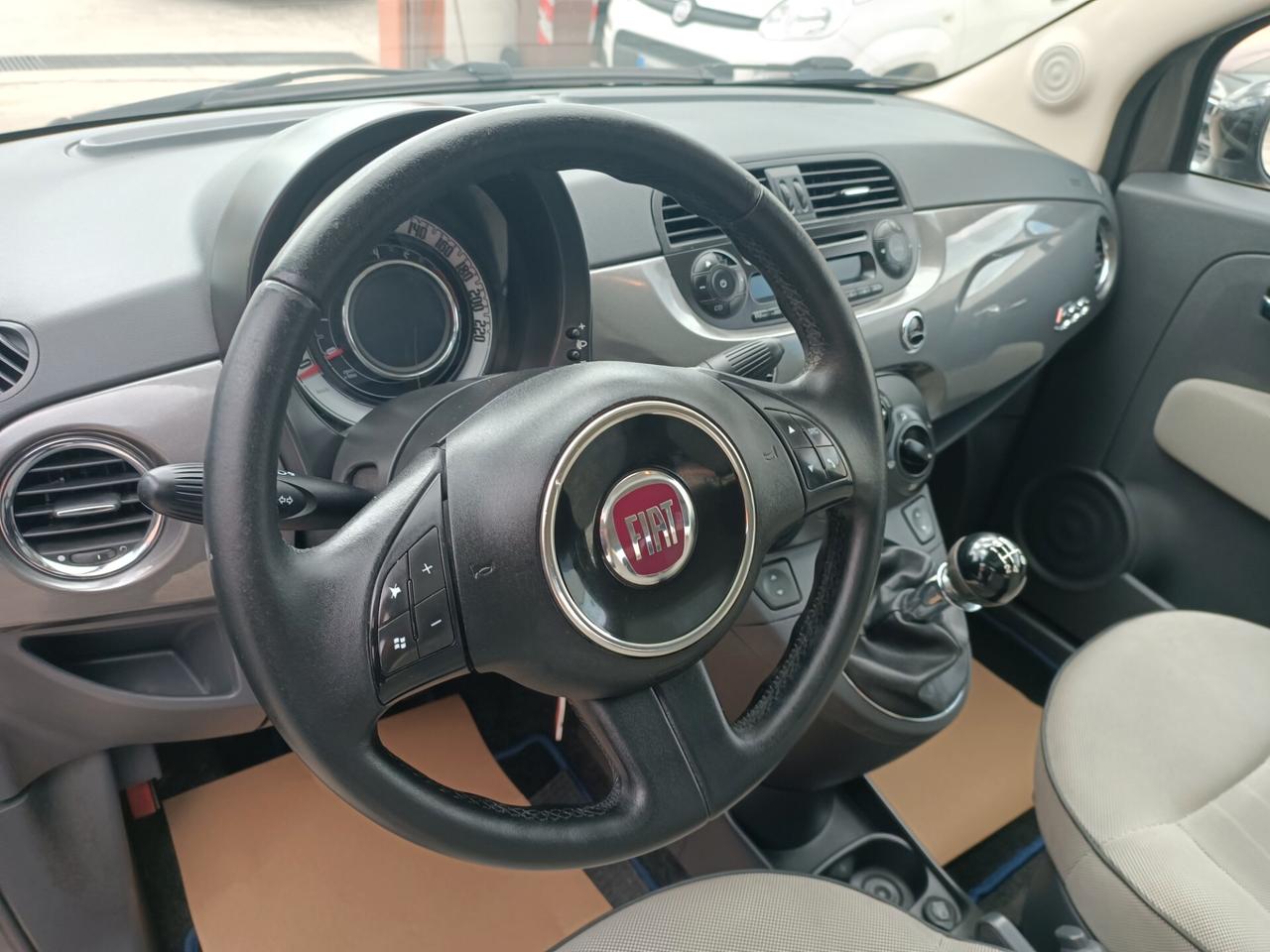 Fiat 500 1.2 Lounge 70 cv