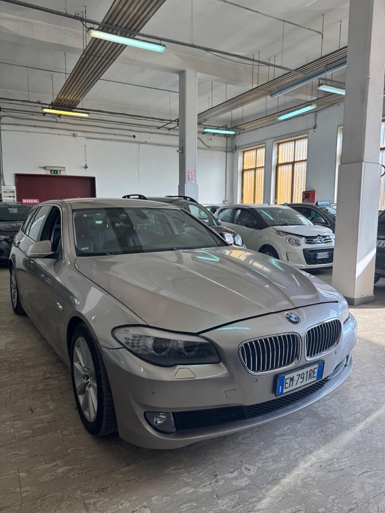 Bmw 525d 2012 automatico/sequenziale f1