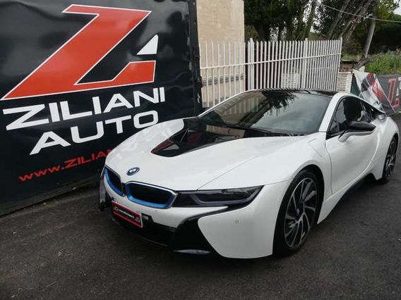 BMW i8 Coupé..UFF.ITALIANA..HEAD UP..FULL..