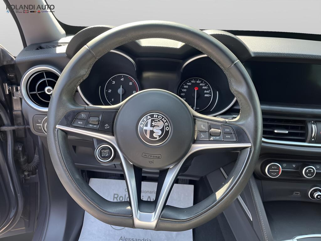 Alfa Romeo Stelvio 2.2 Turbo Business RWD Auto