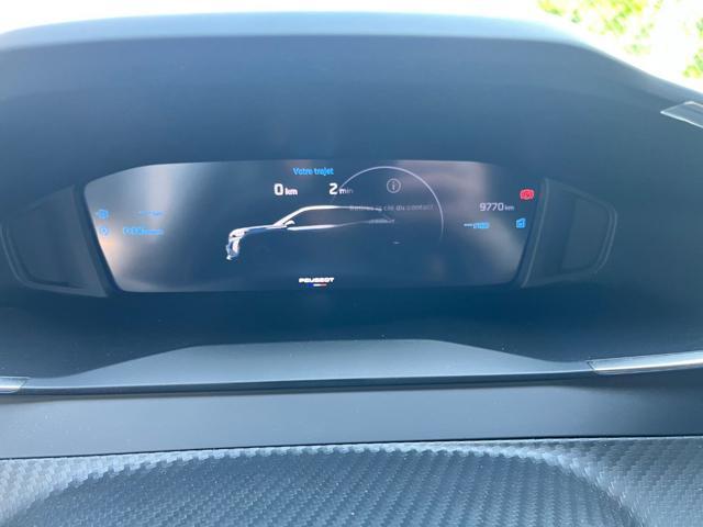 PEUGEOT 2008 PureTech 100 S&S Allure pari al nuovo!