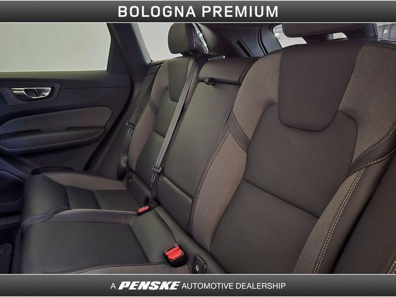 Volvo XC60 XC60 B4 (d) Geartronic R-design