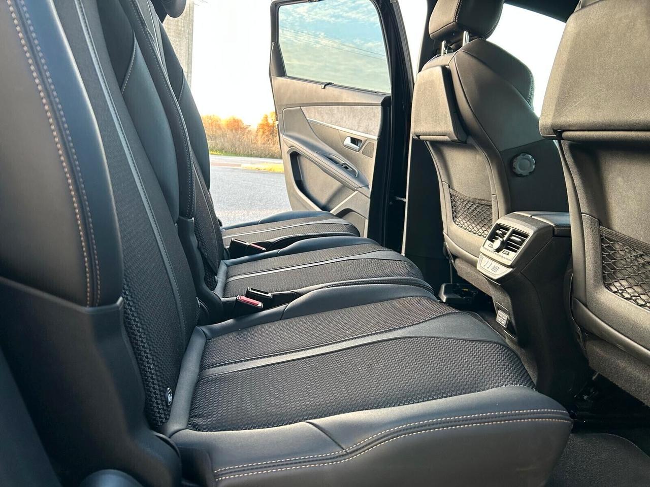 Peugeot 5008 GT PureTech 130 6mt 7 posti KM 0