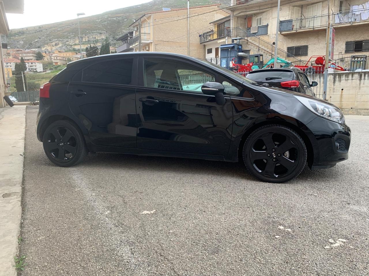 Kia Rio 1.1 CRDi 5p. Active