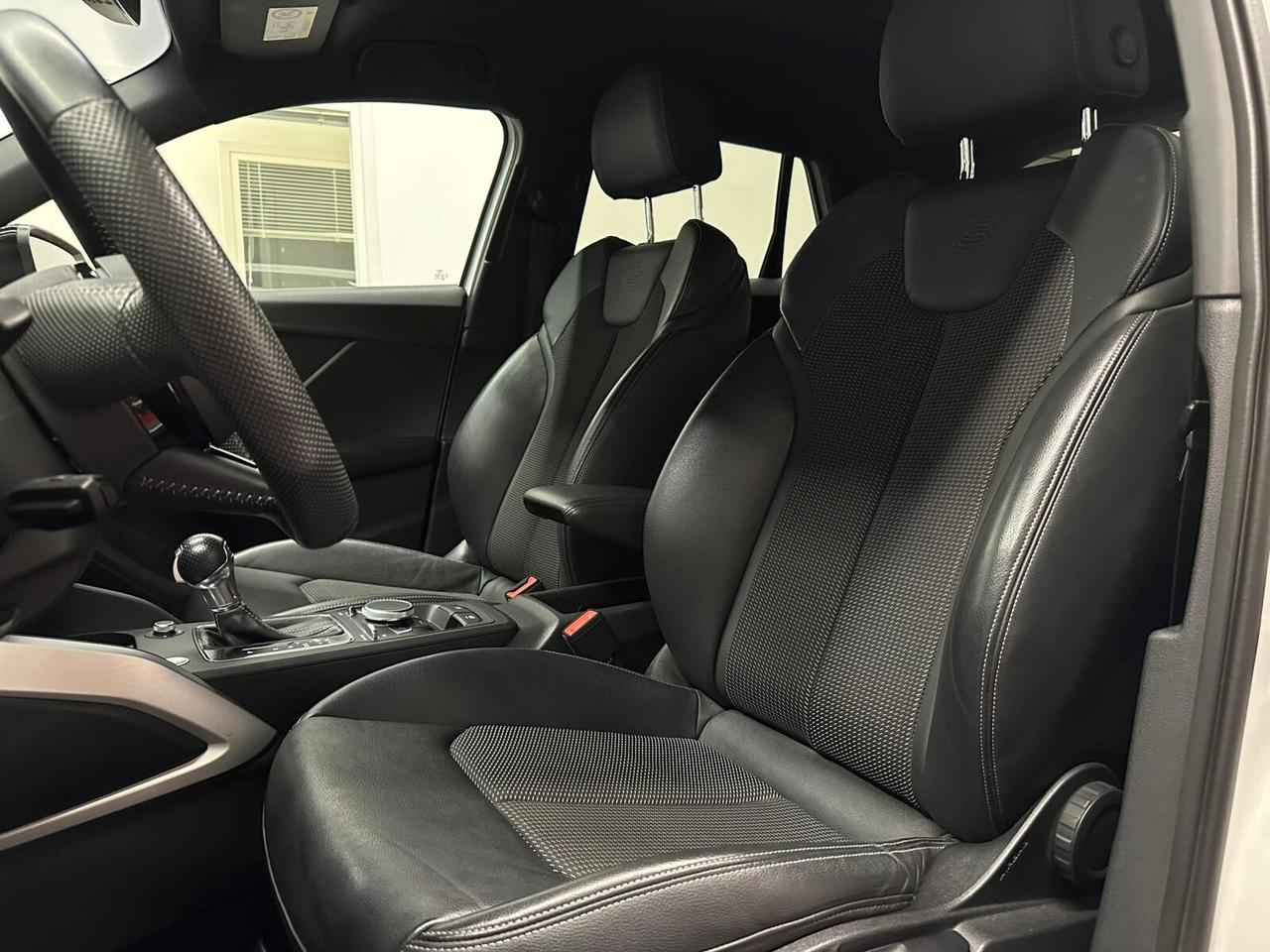 Audi Q2 Identity Black S-Line Virtual Bang&Olufsen Gancio